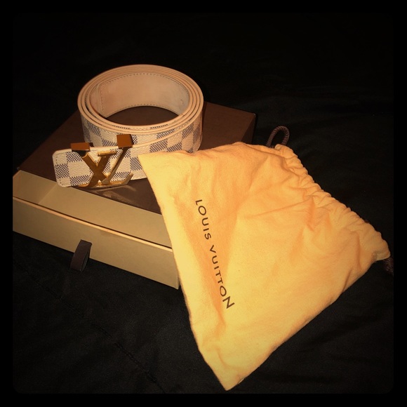 Louis Vuitton belt - Picture 1 of 2
